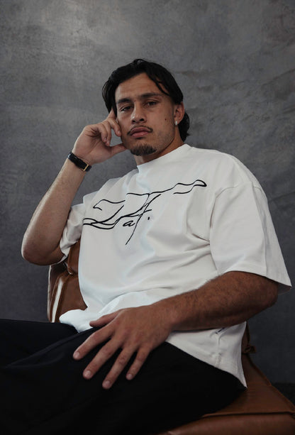 daf oversized white tee